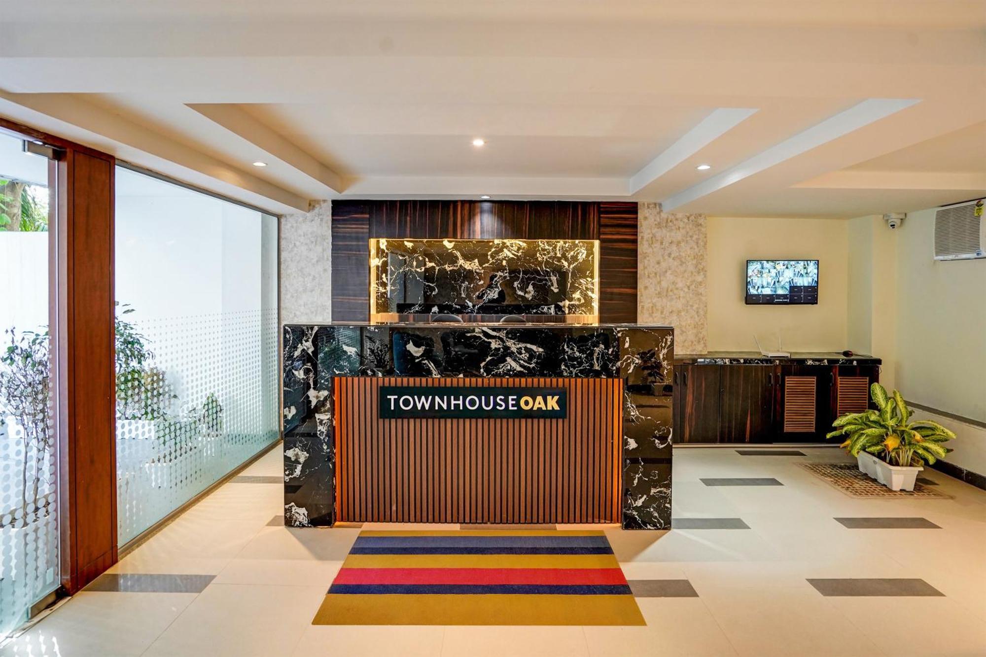Hotel O Parkinn Gurgaon Bagian luar foto